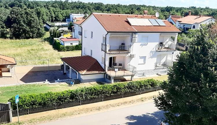 Guesthouse Pejo Poreč Eksteriør bilde